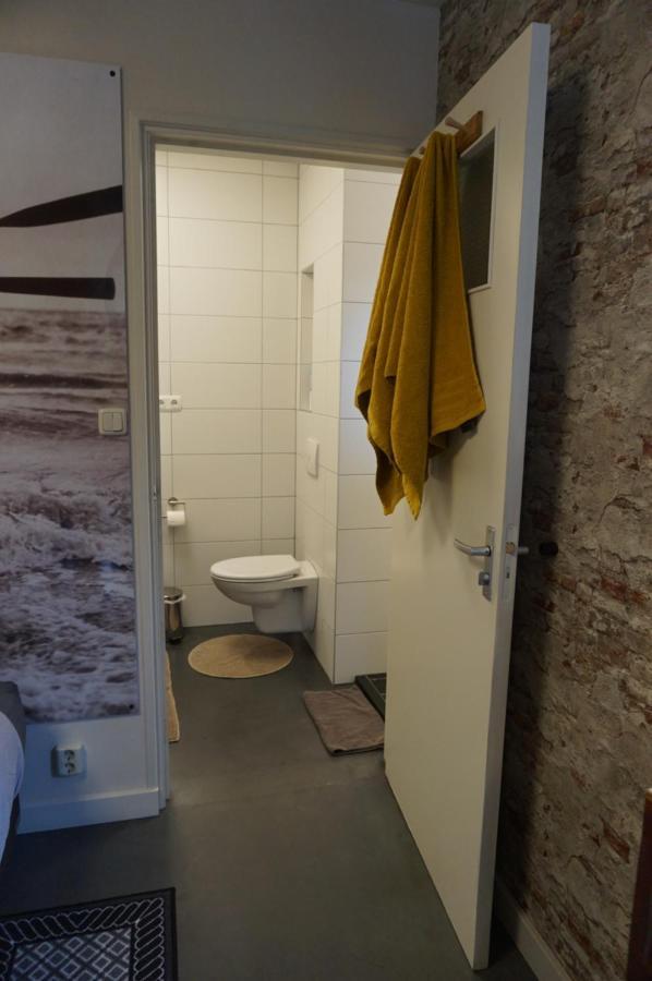 D'Rommels Goed Slapen Apartment เดนเฮลเดอร์ ภายนอก รูปภาพ